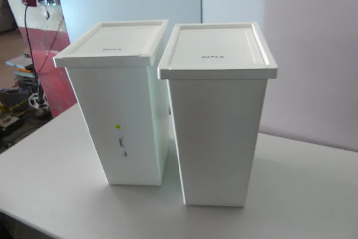 2x Papierkorb